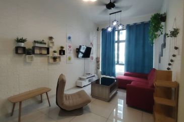 D'Summit Residences @ Kempas Utama