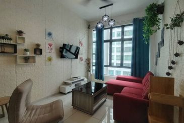 D'Summit Residences @ Kempas Utama