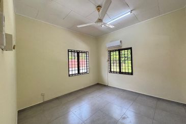 Bandar Baru Seri Alam