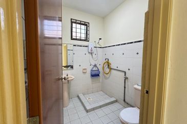 Bandar Baru Seri Alam