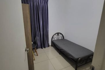 Meridin Bayvue Apartment