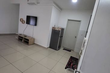 Meridin Bayvue Apartment