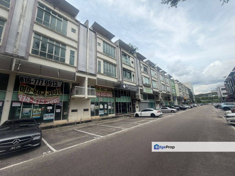 ROI 4.4 % , Danga Utama , 3 Storey Shoplot , Johor, Skudai