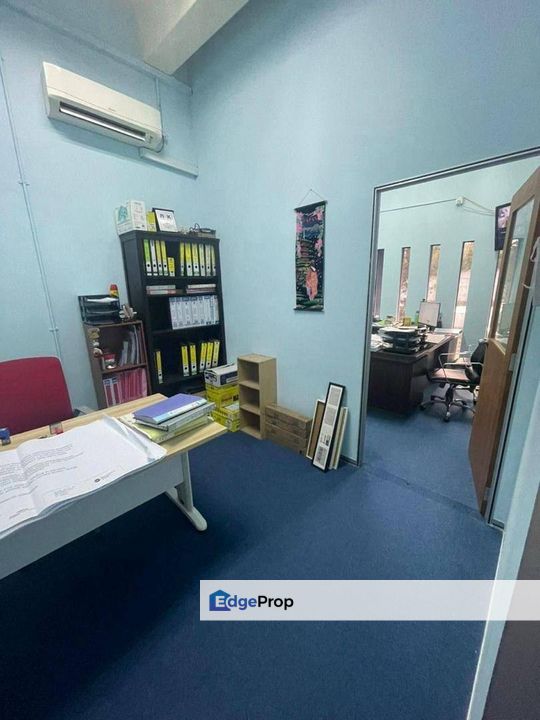 Kempas Utama , Double Storey Shoplot , Skudai, Johor, Skudai