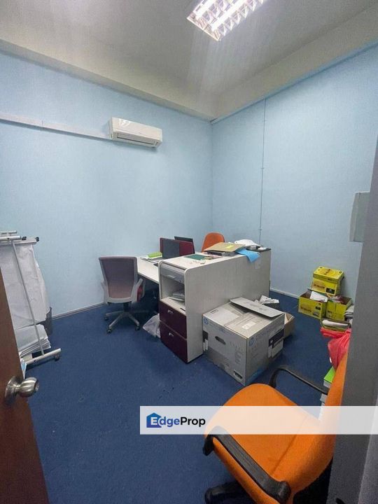 Kempas Utama , Double Storey Shoplot , Skudai, Johor, Skudai