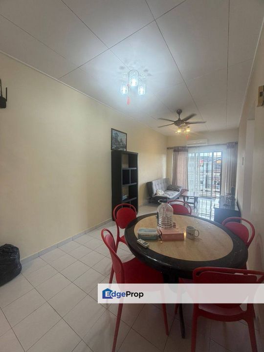 Sri Kenari Apartment , Tampoi , got lift, Johor, Tampoi