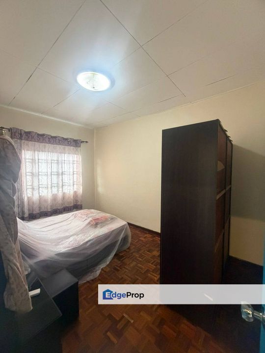 Sri Kenari Apartment , Tampoi , got lift, Johor, Tampoi