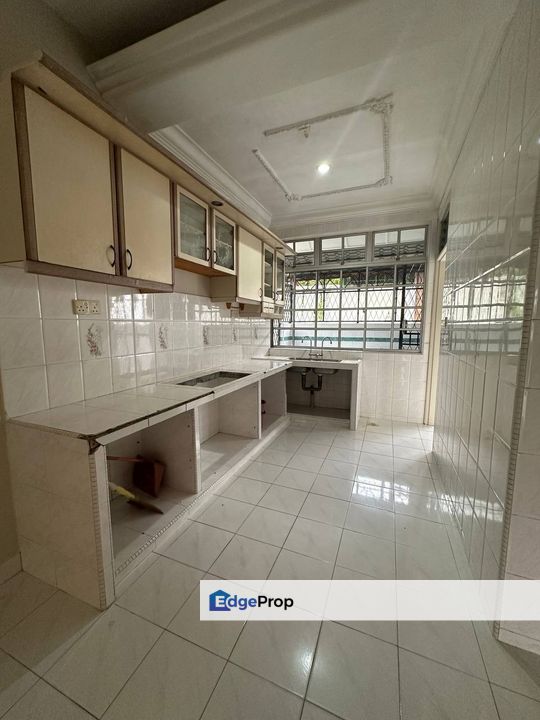 Taman Perling , Single Storey Endlot , Freehold , Johor, Johor Bahru