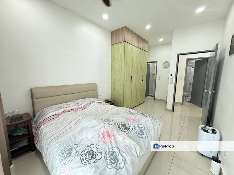 Meridin Bayvue Apartment , Sierra Perdana , 3 Bed, Johor, Masai