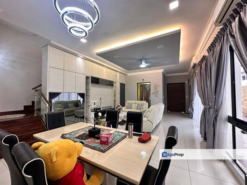 Horizon Hills , 3 Storey Cluster ,  Canal Garden , Johor, 