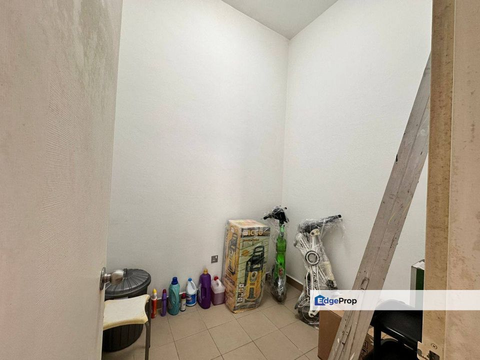 Horizon Hills , 3 Storey Cluster ,  Canal Garden , Johor, 