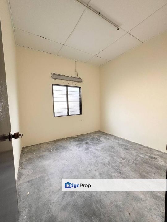 Senai Baru , Single Storey Semi D , Senia, Johor, Senai