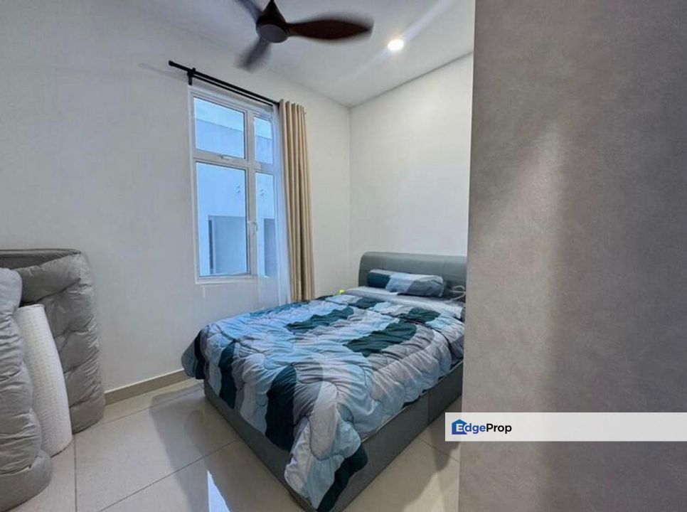 Bestari Indah , Double Storey Cluster , Renovated , Johor, Ulu Tiram