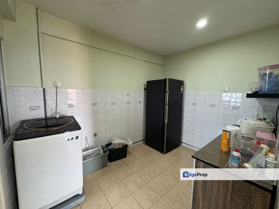 Putri Ria Apartment , 3 Bed , Megah Ria, Johor, Masai