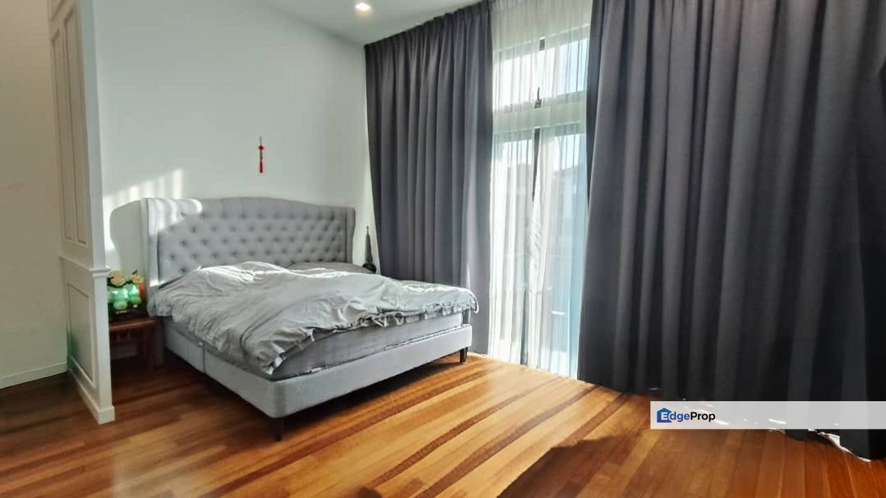 Eco Botanic , 2 Storey Cluster , Fully Renovated , Johor, Nusajaya