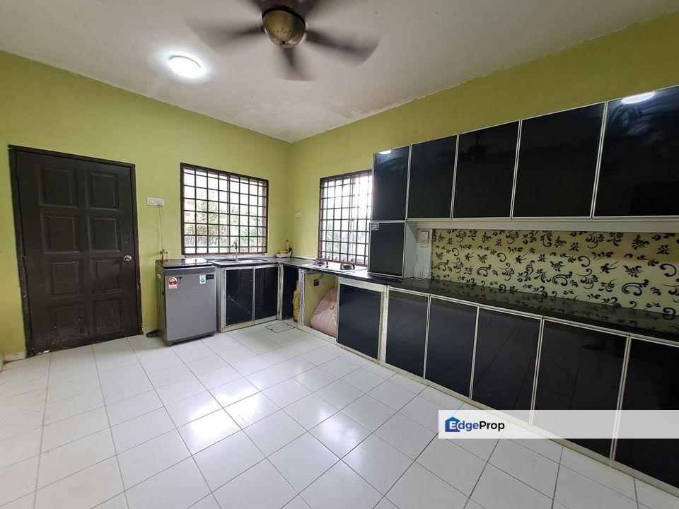 Flora Heights , Single Storey Endlot , Renovated , Johor, Pasir Gudang