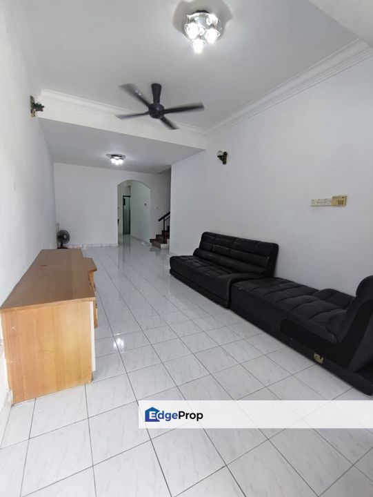 Pelangi Indah , 1.5 Storey , Kitchen extended , Johor, Ulu Tiram