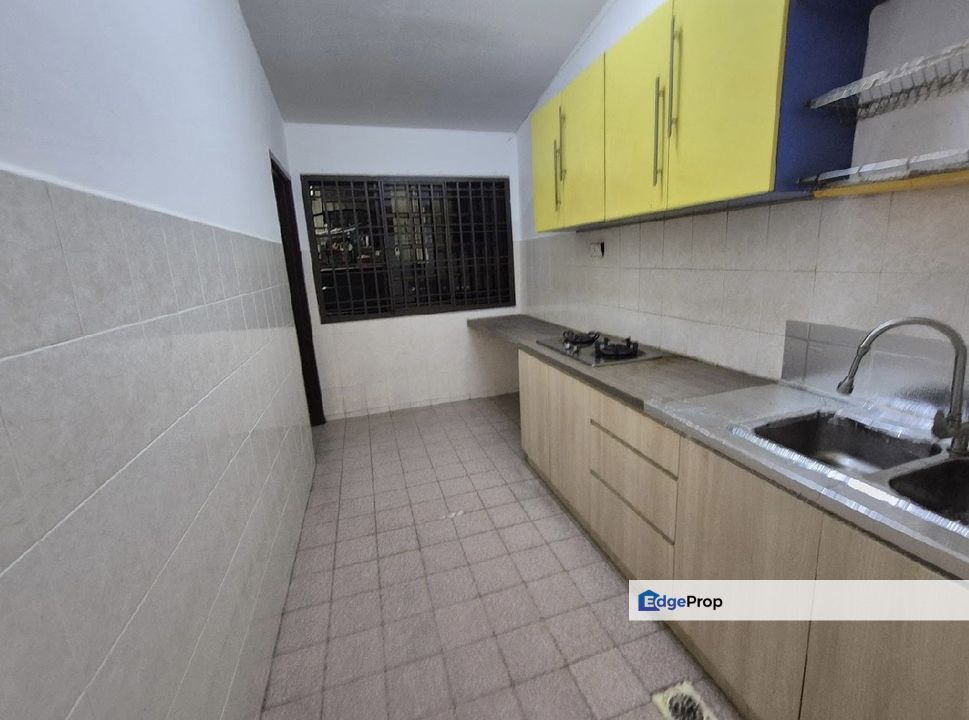 Pelangi Indah , 1.5 Storey , Renovated , Johor, Ulu Tiram