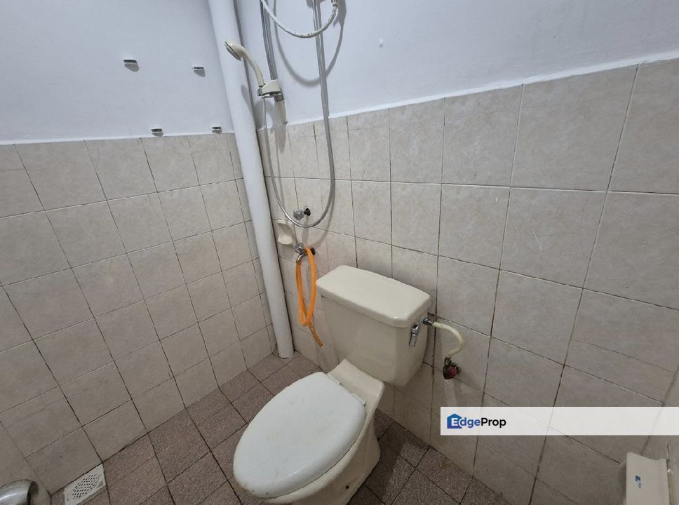 Pelangi Indah , 1.5 Storey , Renovated , Johor, Ulu Tiram