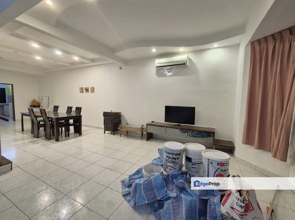 Pelangi Indah , 1.5 Storey , Renovated , Johor, Ulu Tiram