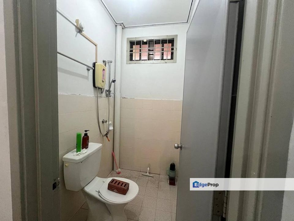 Pelangi Indah , 1.5 Storey , Renovated Unit , Johor, Ulu Tiram