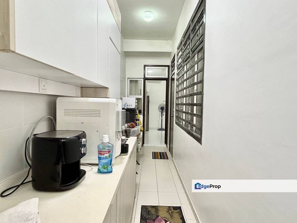 Dictyo Alba , Setia Tropika , Double Storey , Johor, Setia Tropika