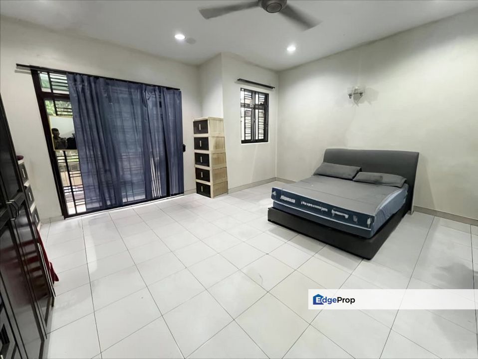 Mutiara Rini , Double Storey , Unblock View, Johor, Skudai