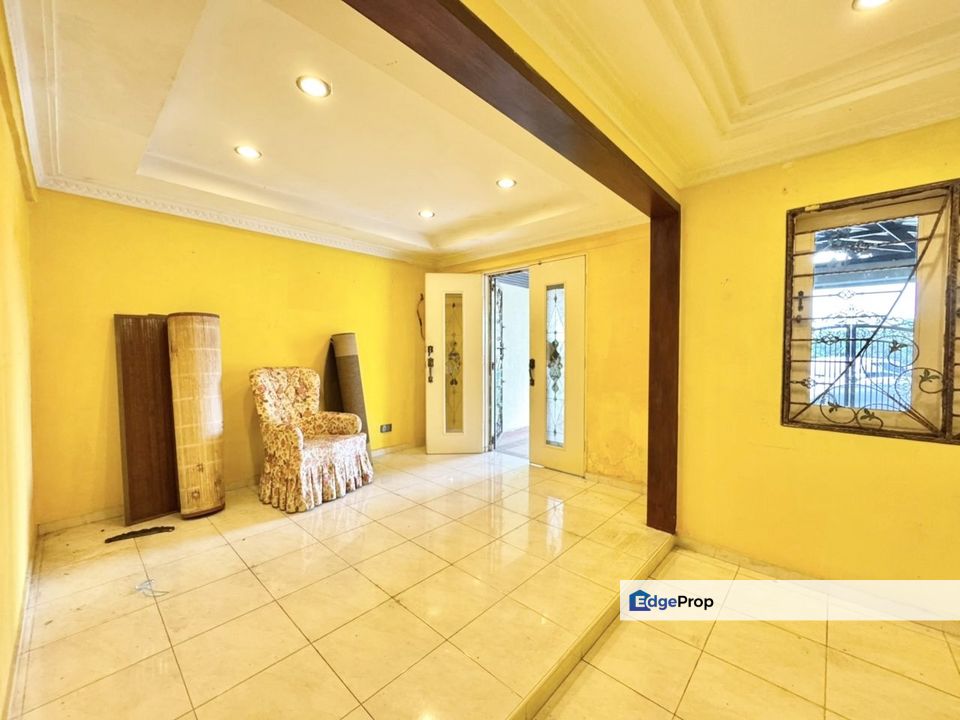 Bandar Uda Utama , Single Storey , Renovated , Johor, Skudai