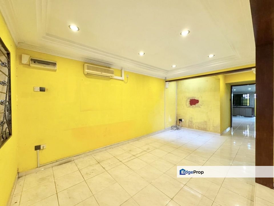 Bandar Uda Utama , Single Storey , Renovated , Johor, Skudai