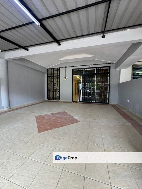 Bestari Indah , Double Storey , Renovated , Johor, Ulu Tiram