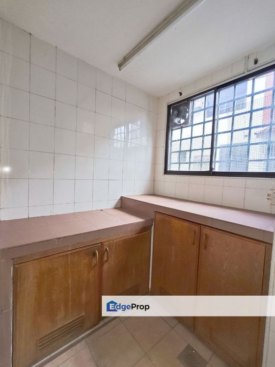 Permas Jaya , Double Storey Endlot with land , Johor, Permas Jaya/Senibong