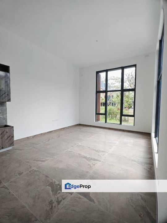 Forest City Golf Villa , Double Storey Cluster , Johor, Gelang Patah