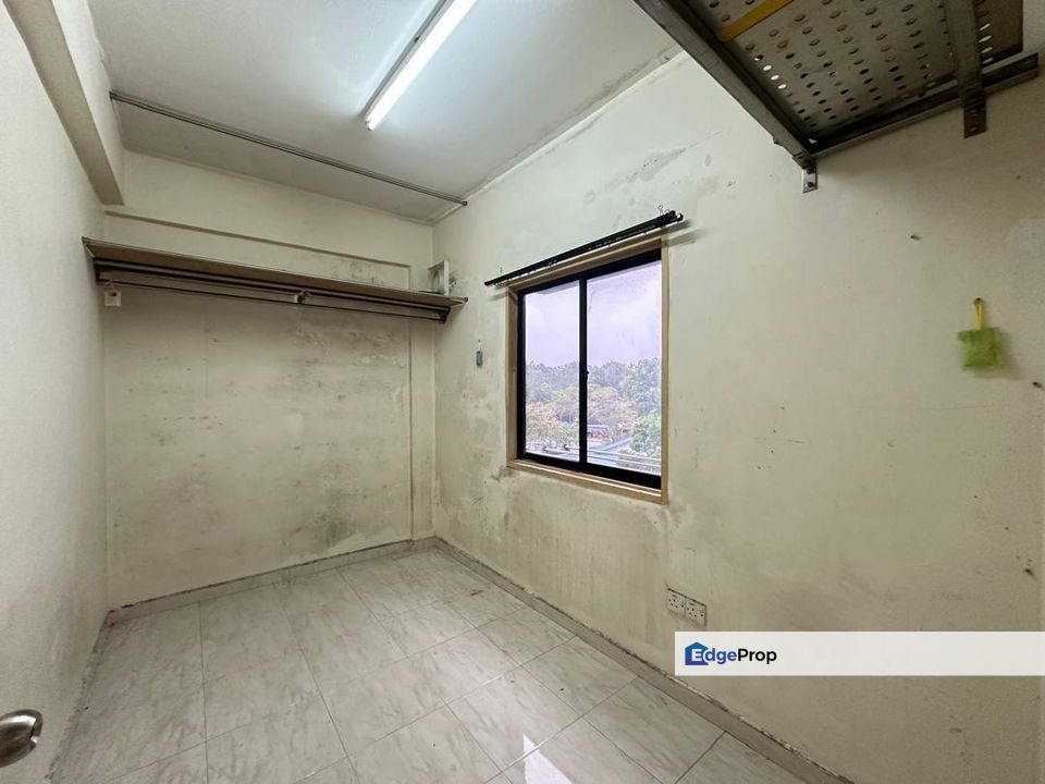 Flat Pelangi Indah , Medium Cost Flat , 3 Bed , Johor, Ulu Tiram