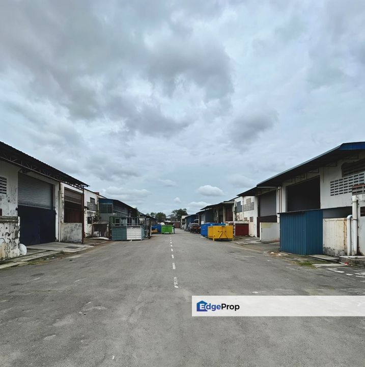 Seelong , 1.5 Storey Terrace Factory , Johor, Senai