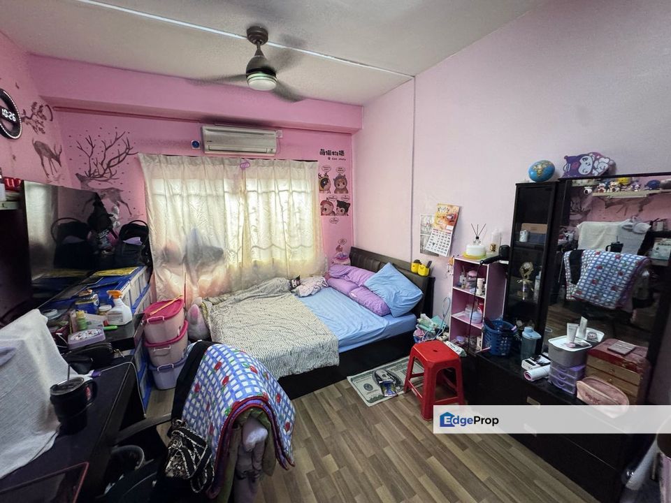 Mutiara Rini , 1.5 Storey , Renovated , Johor, Skudai