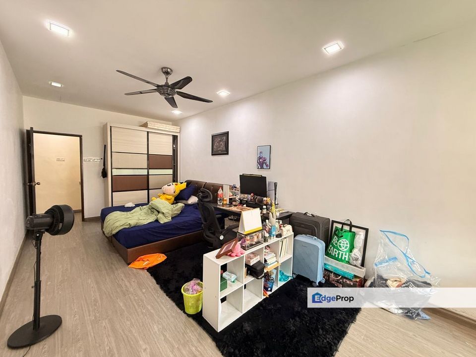 Skudai Baru , Double Storey , Fully Renovated , Johor, Skudai