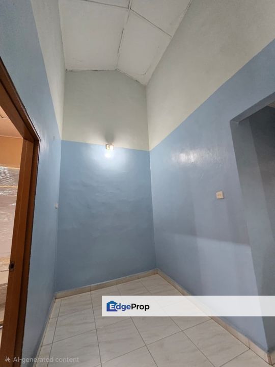 Taman Universiti , Double Storey , Original , Johor, Skudai