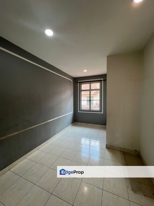 Bestari Indah , Double Storey , Renovated , Johor, Ulu Tiram