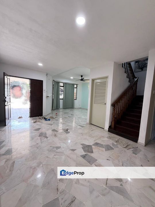 Skudai Baru , Double Storey , Renovated , Johor, Skudai