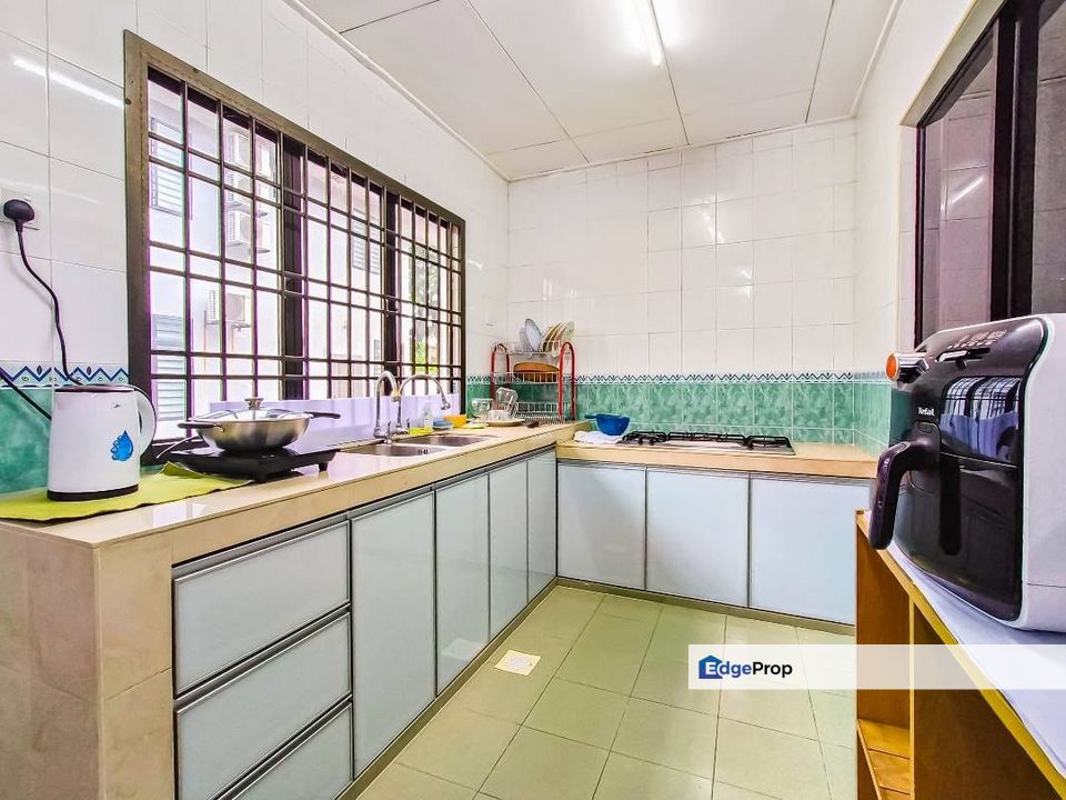 Desa Tebrau , Double Storey , Fully Furnished, Johor, Johor Bahru