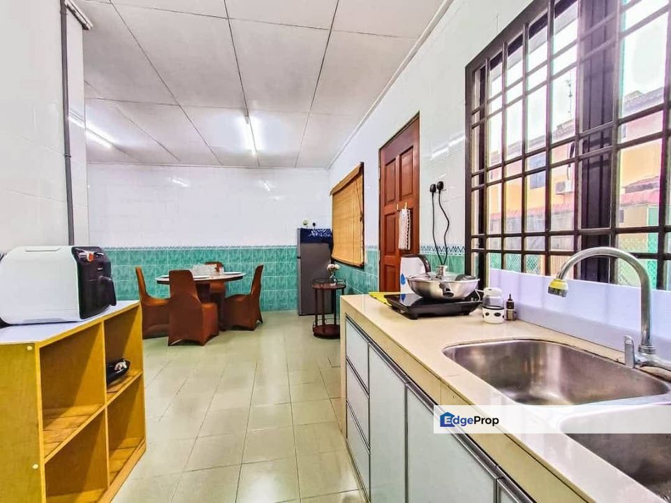 Desa Tebrau , Double Storey , Fully Furnished, Johor, Johor Bahru