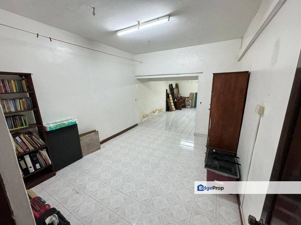 Taman Pelangi , Double Storey Semi D , JB town , Johor, Johor Bahru