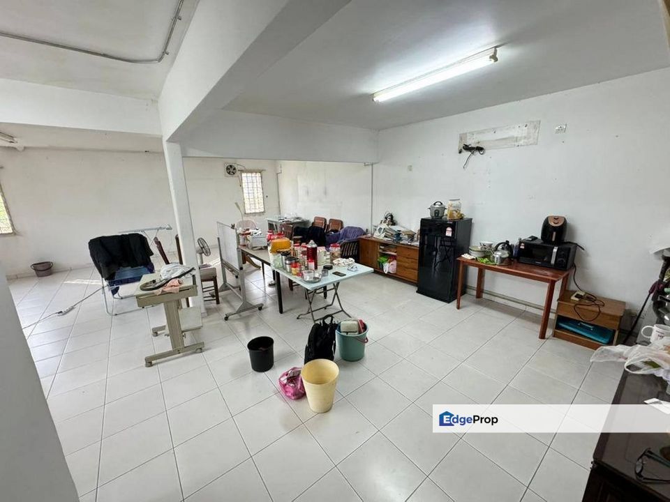 Taman Pelangi , Double Storey Semi D , JB town , Johor, Johor Bahru