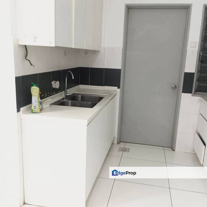 The Twin Residences , Tampoi , 2 Car Park, Johor, Tampoi