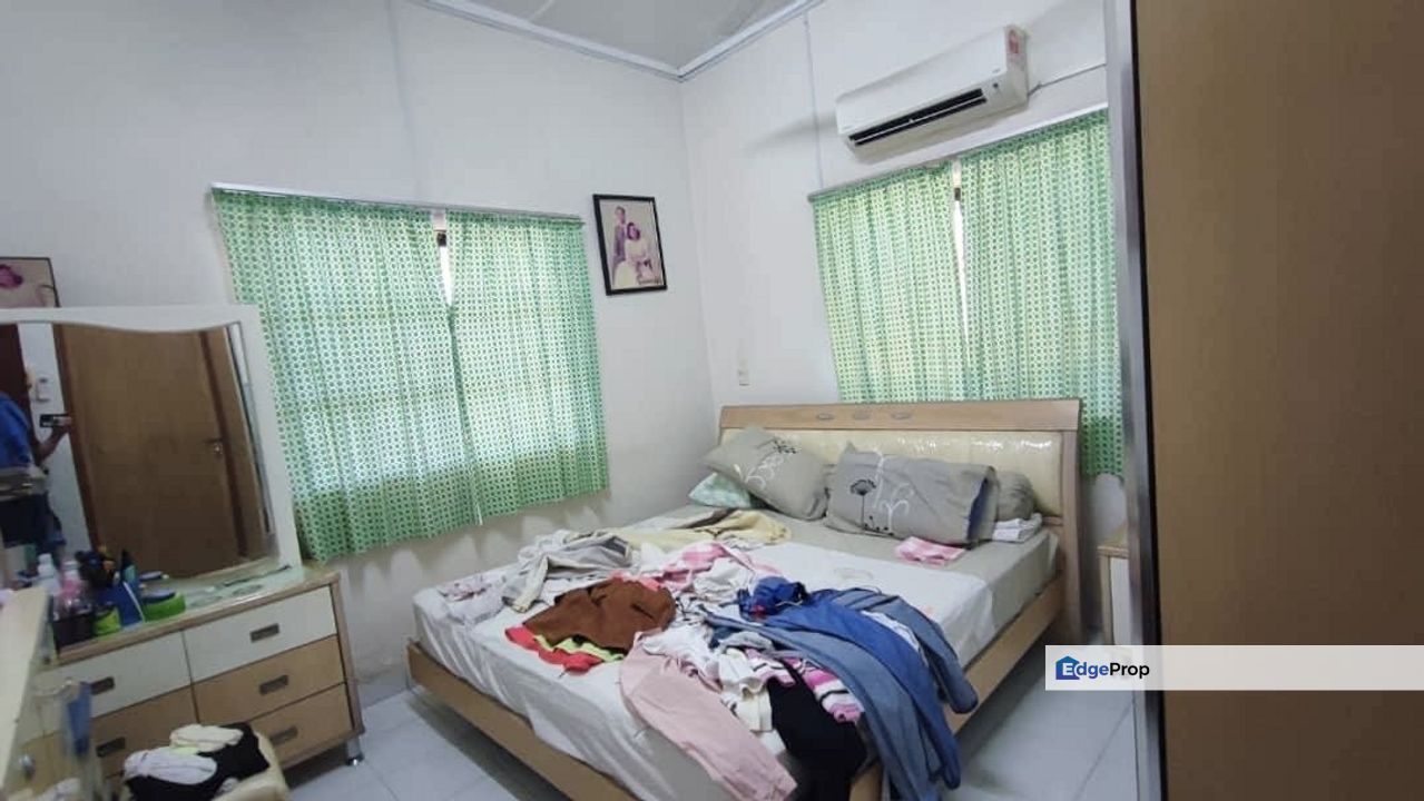 Taman Serene , Double Storey Semi D, Johor, Johor Bahru