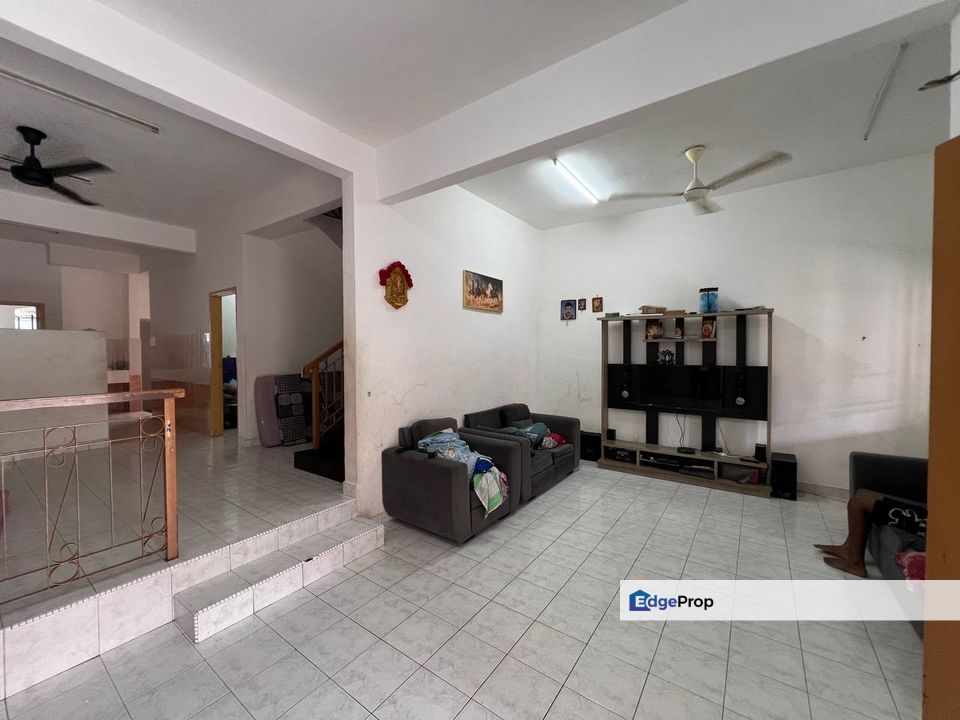 Seri Alam , Double Storey , well Maintain, Johor, Masai