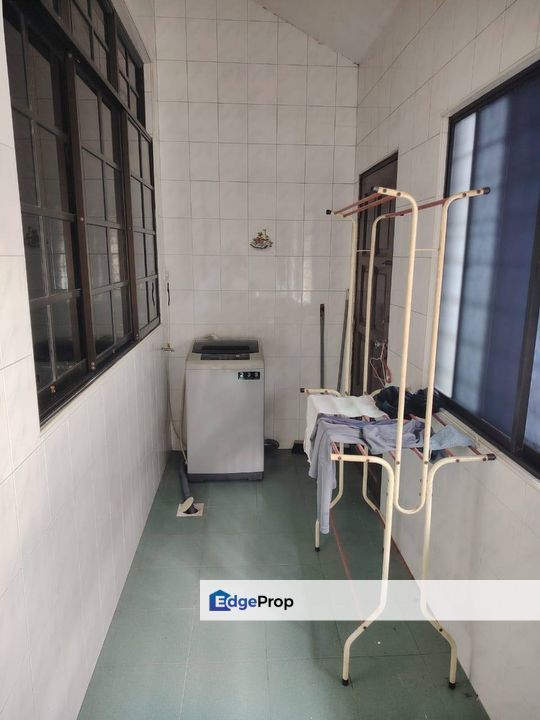 Taman Perling , Single Storey , Partial furnish , Johor, Johor Bahru