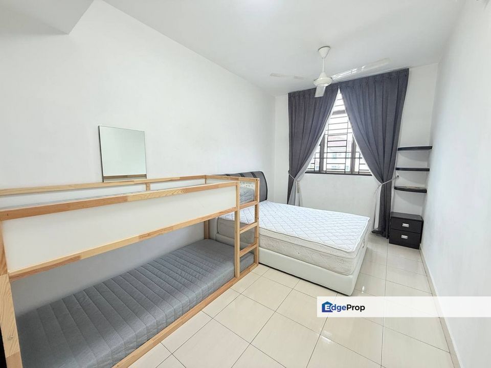 Desa Cemerlang , Double Storey , Fully furnished , Johor, Ulu Tiram
