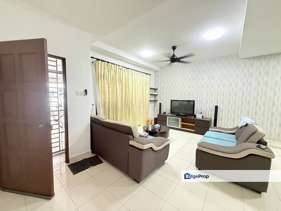 Desa Cemerlang , Double Storey , Fully furnished , Johor, Ulu Tiram