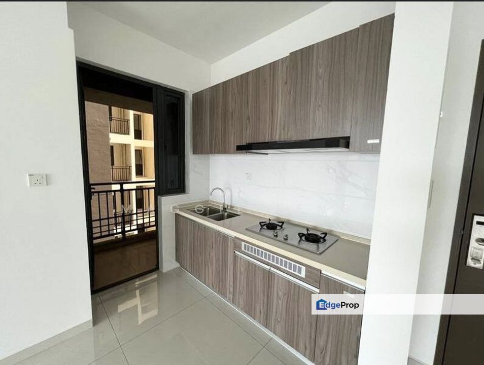 Central Park , Tampoi , 3 Bed , mid height floor , Johor, Johor Bahru